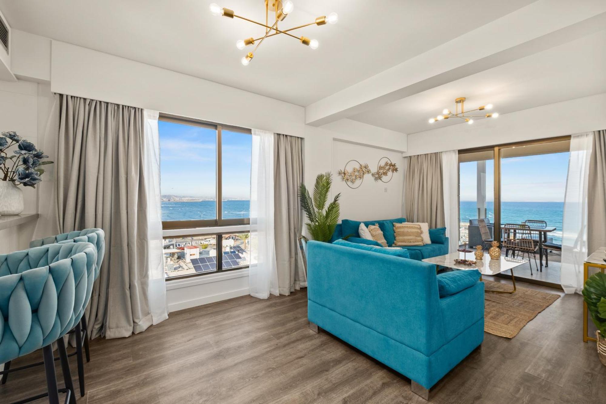 Lazuli Beachfront 254