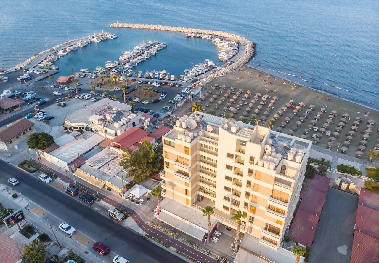 Lazuli Beachfront 254 Apartament *