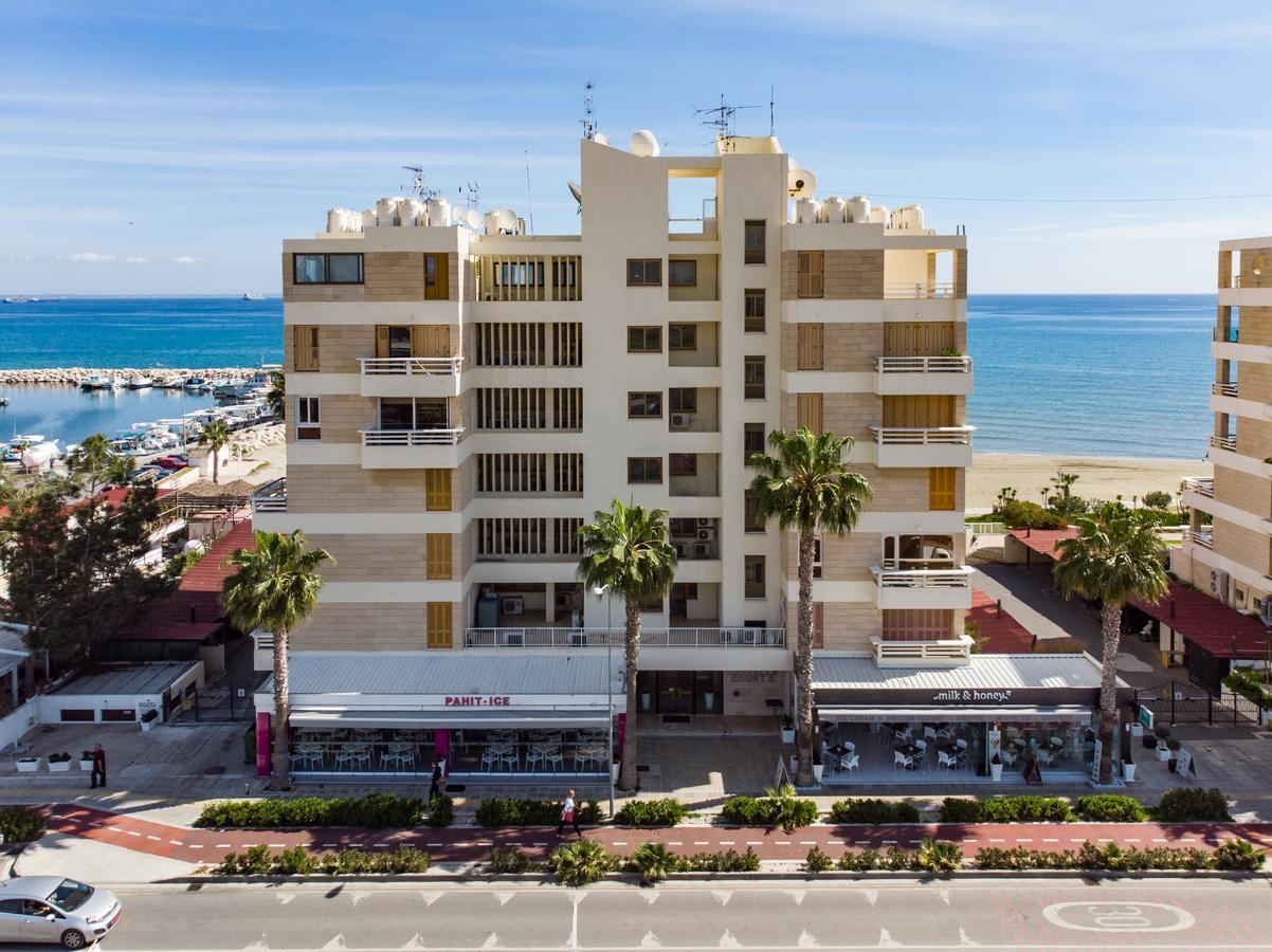 Lazuli Beachfront 254 * Larnaka